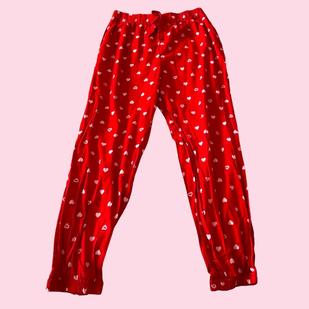 sold Victoria’s Secret 🤫 Pink | valentines pajama pants 💌